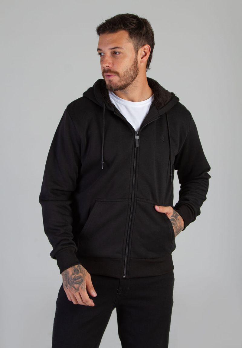MOLETOM-PELUCIA-PRETO-1