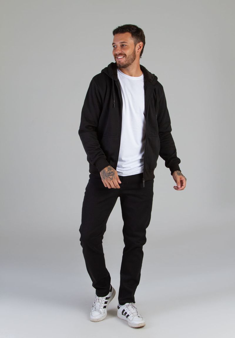 MOLETOM-PELUCIA-PRETO-7