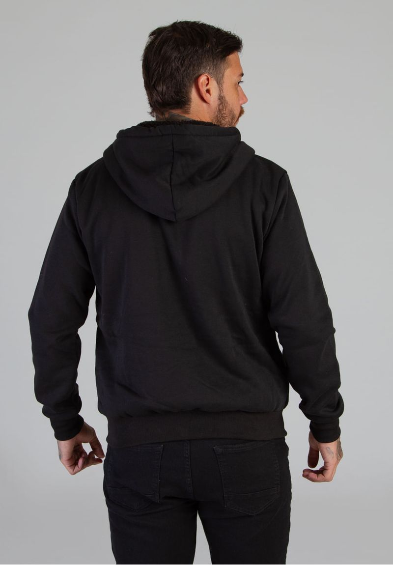 MOLETOM-PELUCIA-PRETO-2