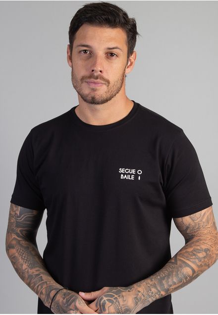 Camiseta Segue o Baile