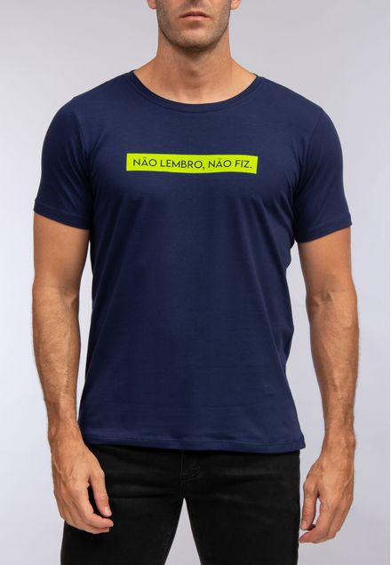 Camiseta Não Lembro, Não Fiz